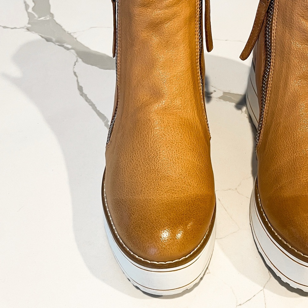 Anthropologie Silent D Nene Tan White Leather Ankle Wedge Boot EU 38 US 7 7.5 - Picture 6 of 16